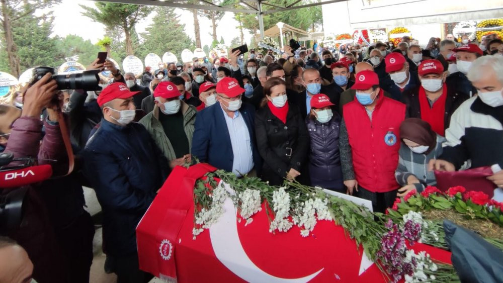 Timur Selçuk'a son veda... - Resim : 7