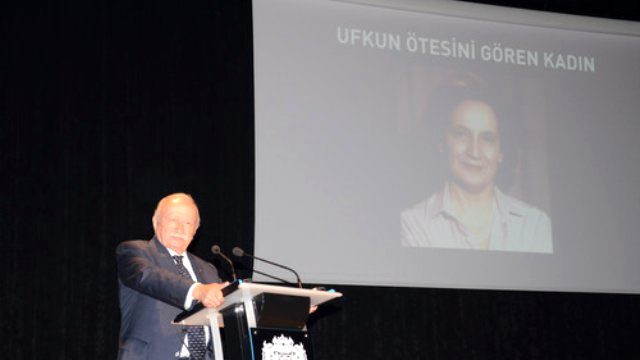 Oktay Ekşi'den eşinin ölüm yıl dönümünde duygu dolu mesaj - Resim : 4