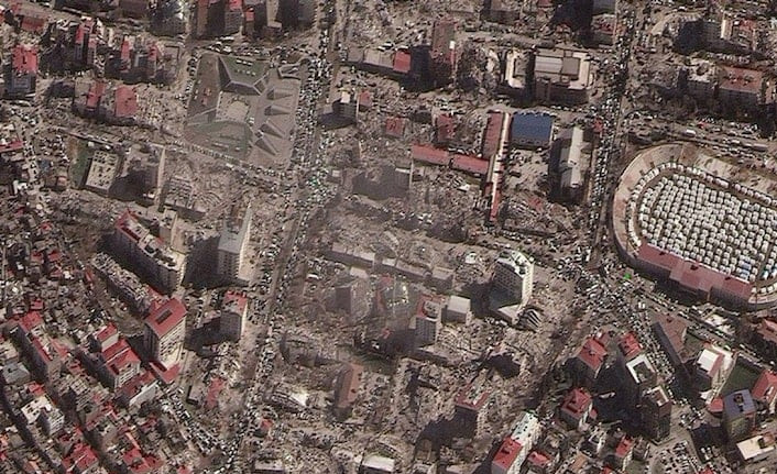 Depremin boyutu uydudan görüntülendi - Resim : 1