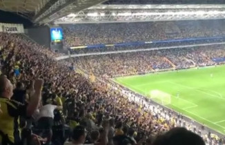 Fenerbahçe Dinamo Kiev maçında ‘Putin’ tezahüratı