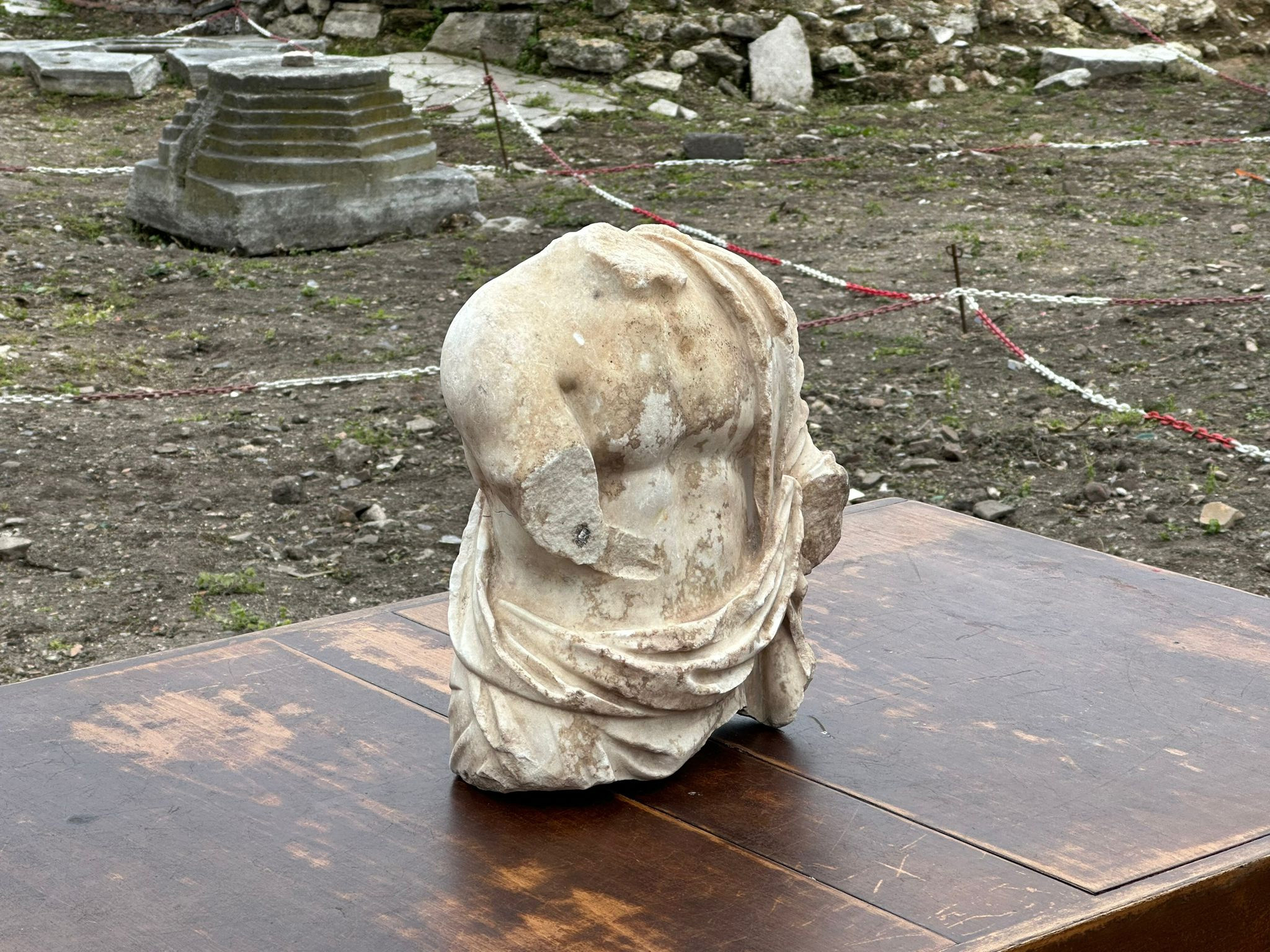 Saraçhane Arkeoloji Parkı'nda Roma dönemine ait heykel bulundu - Resim : 3