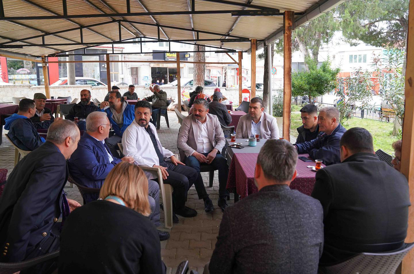 Seferihisar Belediye Başkanı İsmail Yetişkin ikinci tur için iddialı konuştu - Resim : 3