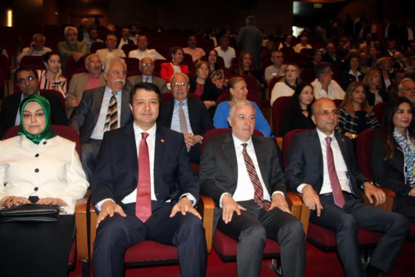 Kayseri'de Millet İttifakı vekilleri mazbatalarını aldı - Resim : 1