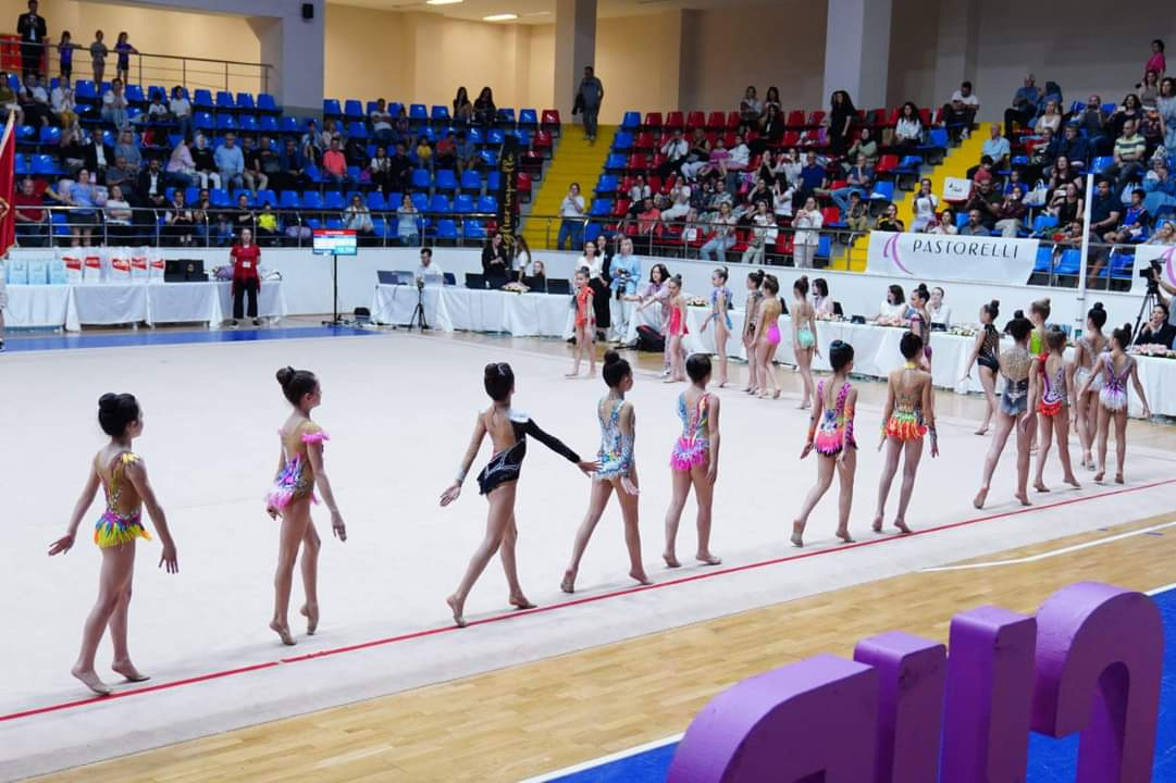 Cimnastiğin kalbi Beylikdüzü'nde attı: Turnuva, Performans Ritmik Cimnastik Spor Kulübü'nün ev sahipliğinde düzenlendi - Resim : 4