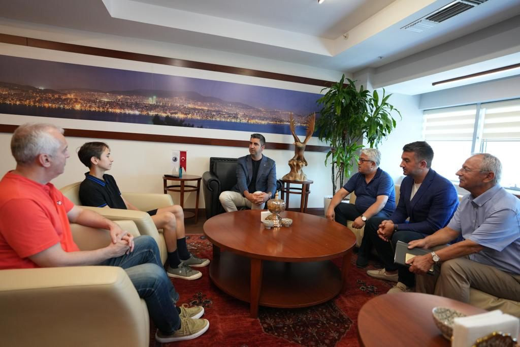 LGS Türkiye birincisinden başkan Gökhan Yüksel’e ziyaret  - Resim : 1