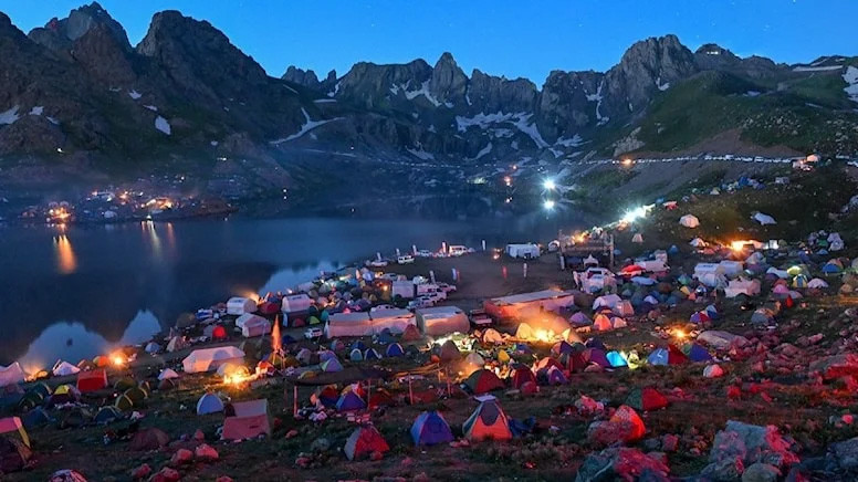 Cilo Dağları'ndaki festivale, 2 günde 20 bin kişi katıldı - Resim : 1