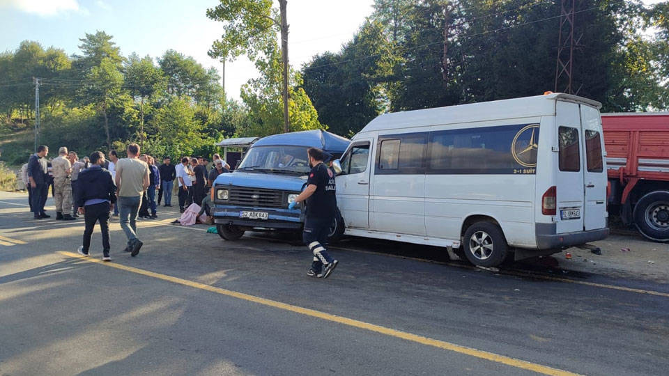 Ordu'da feci kaza: 20 kişi yaralandı - Resim : 1