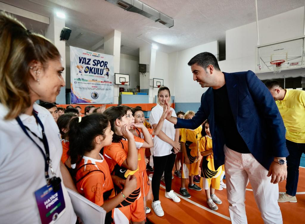 Kartal Belediyesi Yaz Spor Okulu 2. dönem mezunlarını verdi  - Resim : 3