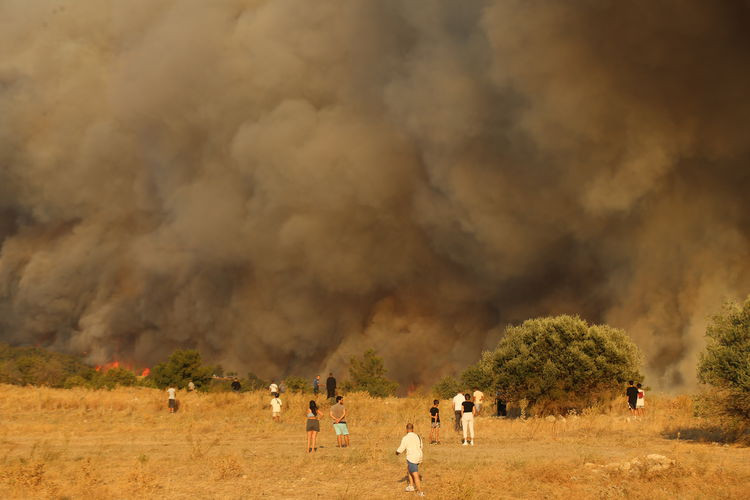 Çanakkale’de orman yangını: Köyler boşaltıldı, trafik askıya alındı... - Resim : 1