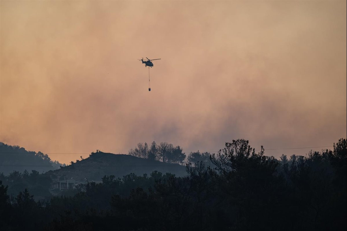 Çanakkale'deki orman yangınında son durum - Resim : 2