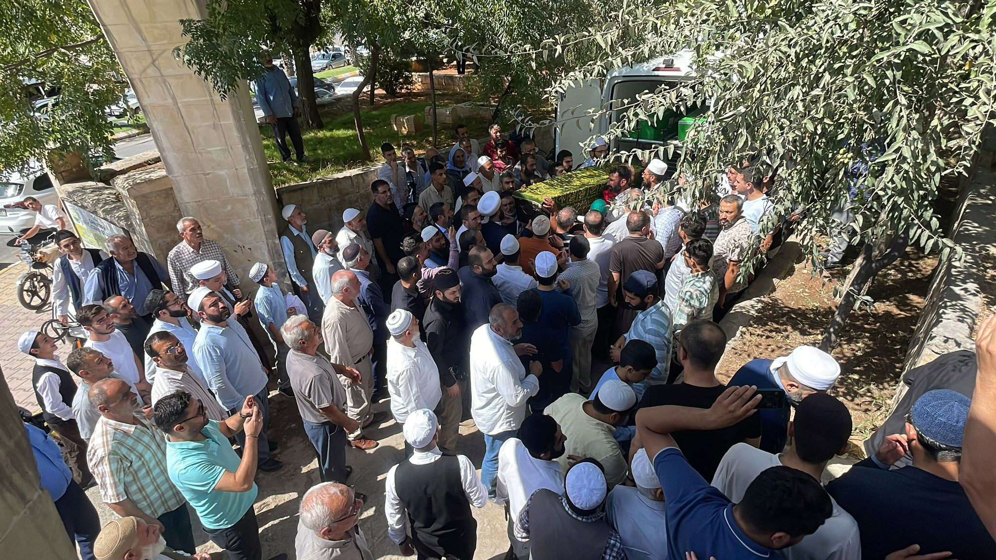 Nakşibendi 'şeyhi'nin torunu ABD'de kazada öldü - Resim : 2