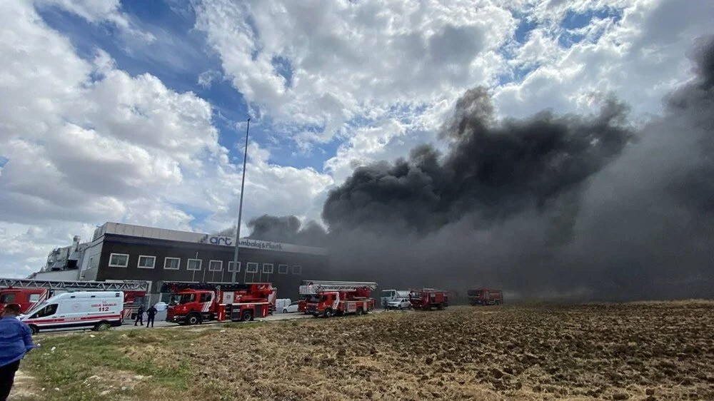 Silivri'de fabrika yangını - Resim : 1