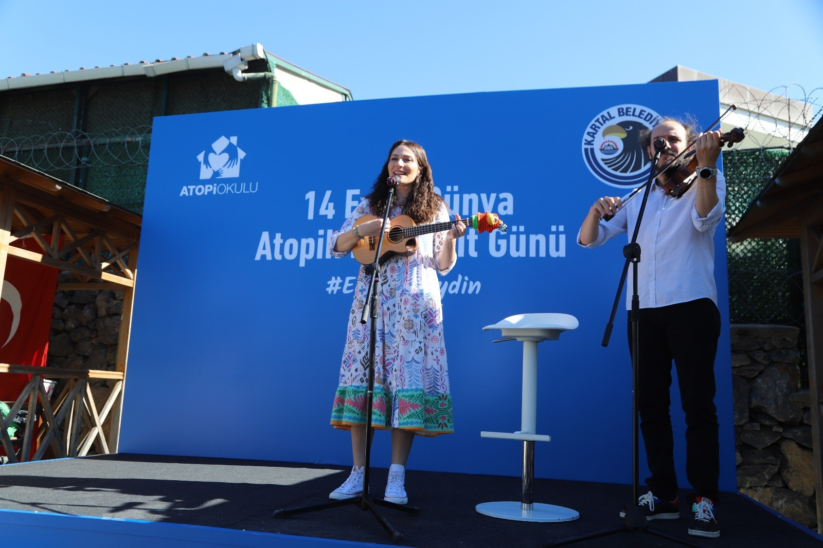 Ezo Sunal, Kartal Belediyesi kreşinde alerjik çocuklarla buluştu - Resim : 3