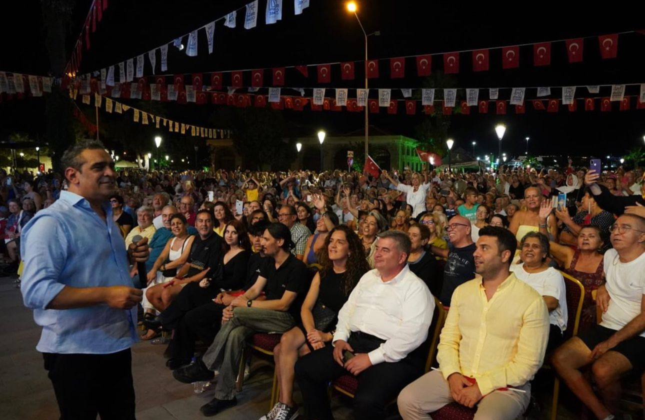 Uluslararası Çeşme Festivali'nden dünya yıldızları geçti - Resim : 4