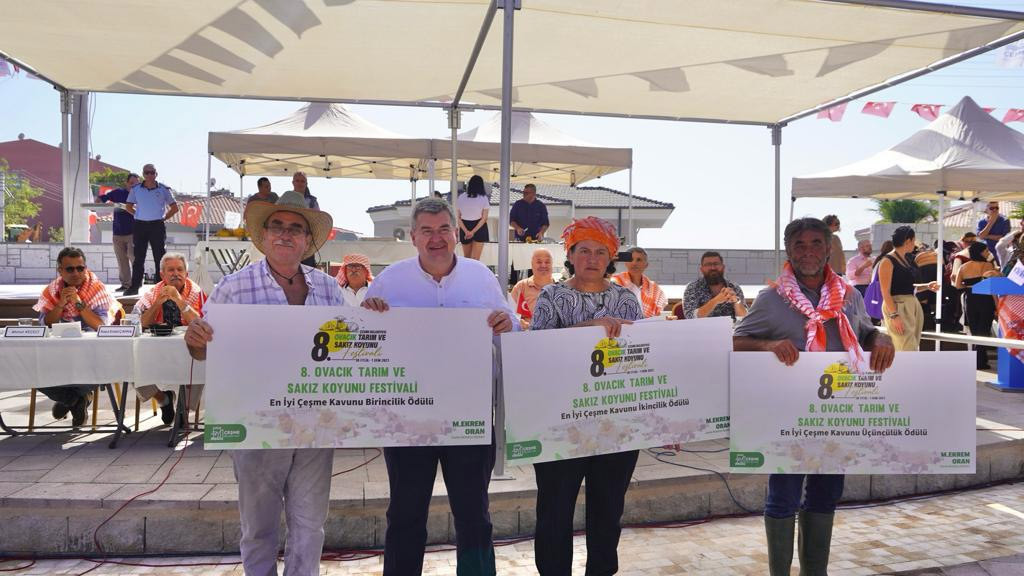 Ovacık festivalle renklendi: 'Sakız güzelleri' yarıştı, en iyi 'Çeşme Kavunu' seçildi - Resim : 4