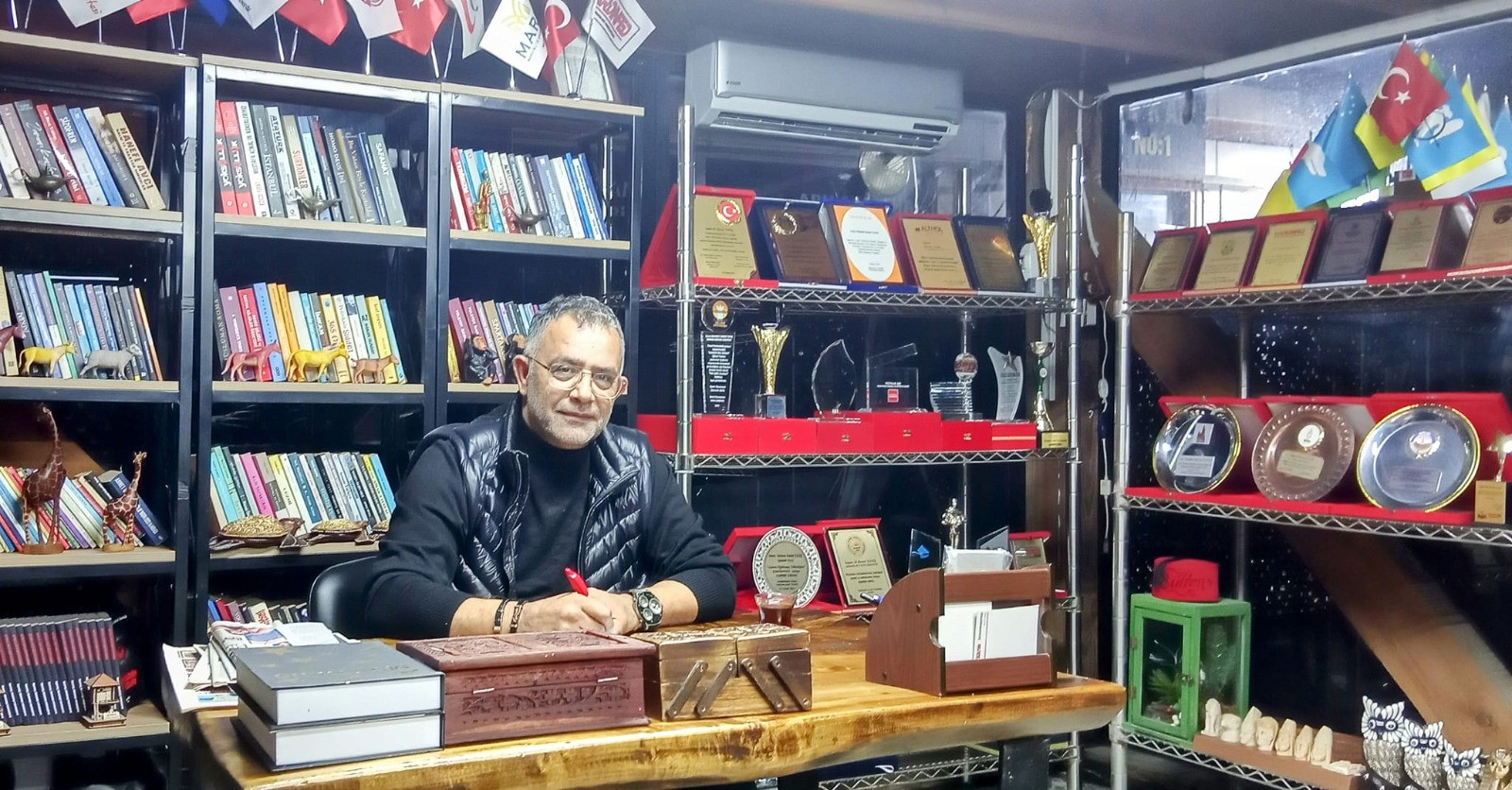 Gazeteci Mehmet Remzi Tanış'tan Mardin'i keşfettiren kitap - Resim : 2
