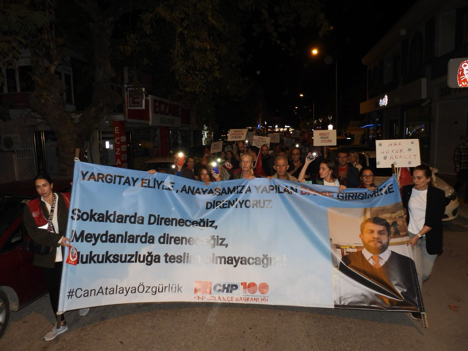 CHP Urla: Anayasal düzeni ortadan kaldırma girişimine seyirci kalmayacağız - Resim : 2