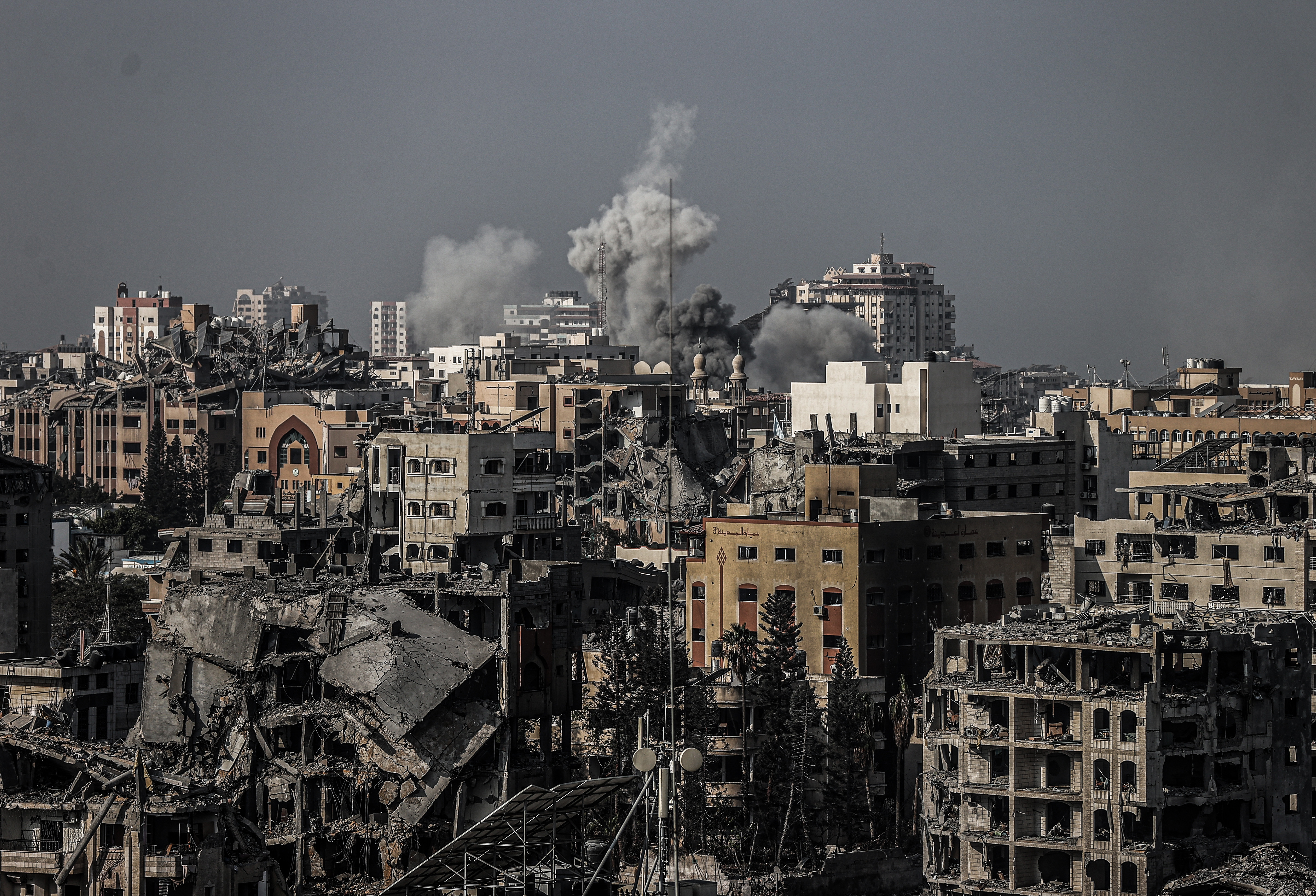 İsrail'in Gazze'ye saldırıları sürüyor: Filistin'den önlem çağrısı - Resim : 2