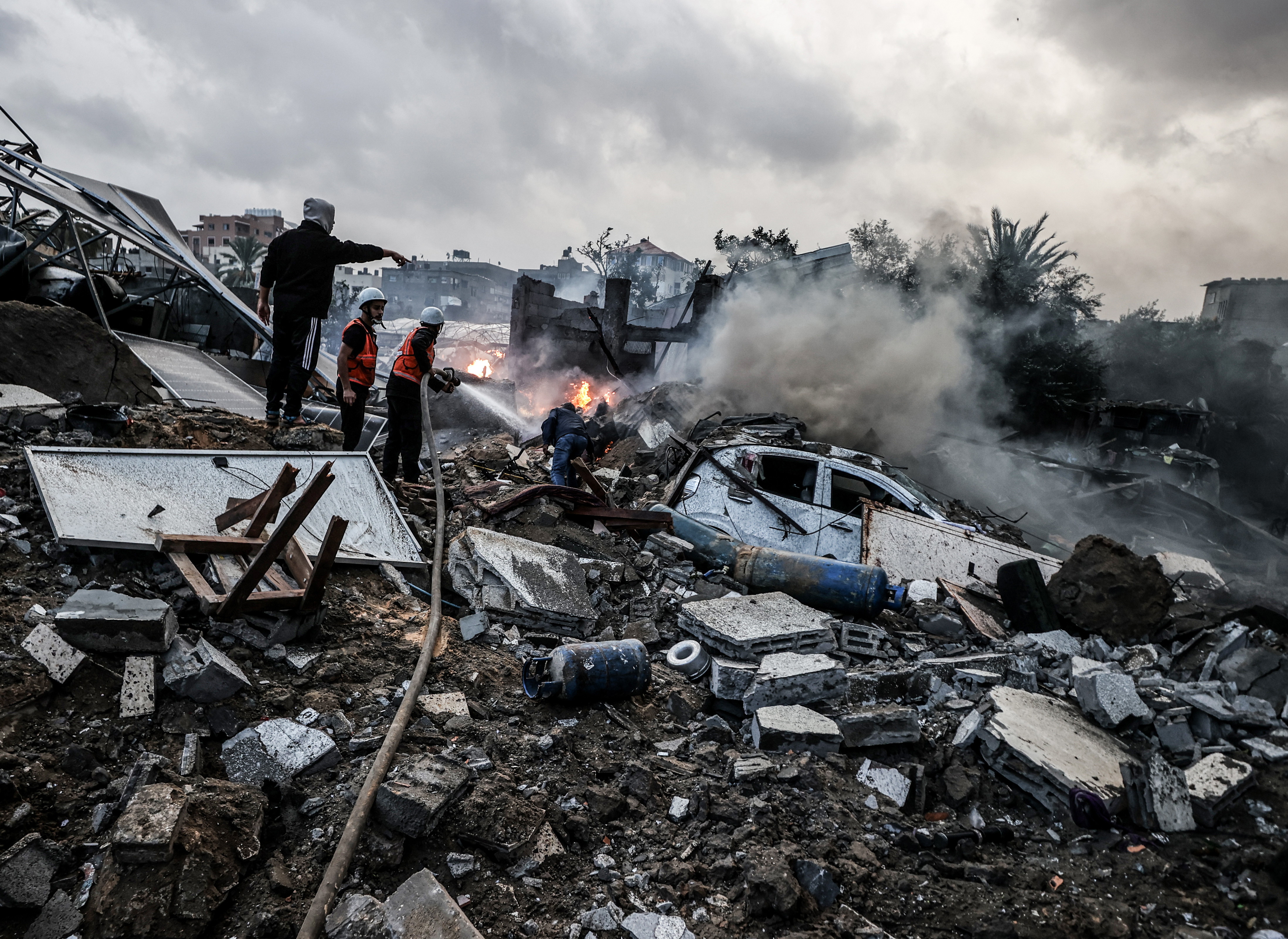 Gazze'de ölü sayısı 13 bine yükseldi - Resim : 1