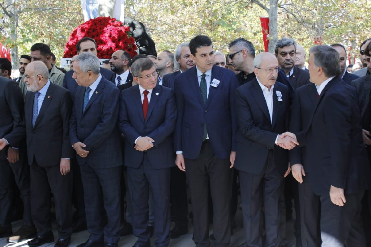 Ali Babacan'ın acı günü... Liderler yalnız bırakmadı - Resim : 2