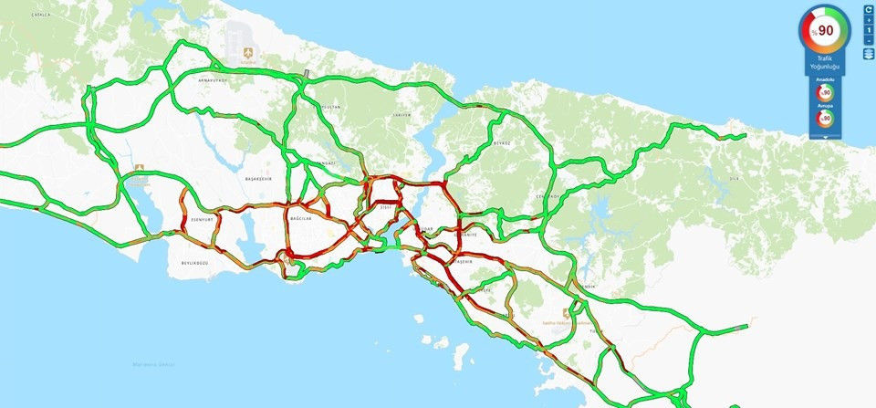 İstanbul'da trafik yoğunluğu yüzde 90'a çıktı - Resim : 1