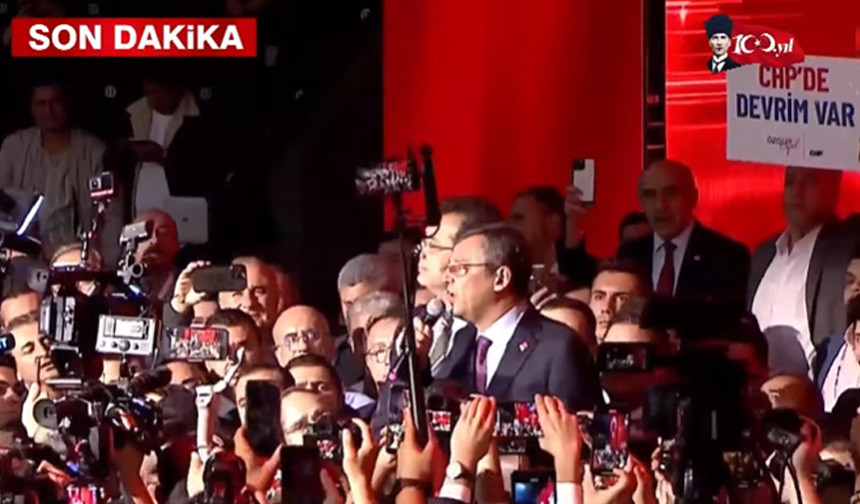 CHP'nin yeni Genel Başkanı Özgür Özel'den 'teşekkür' konuşması - Resim : 1