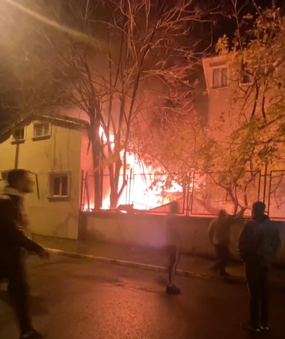 İstanbul'da yatılı Kuran kursunda yangın - Resim : 1
